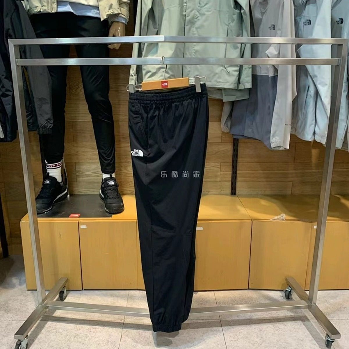 Joggers The North Face Ligero, foto 11 de 12