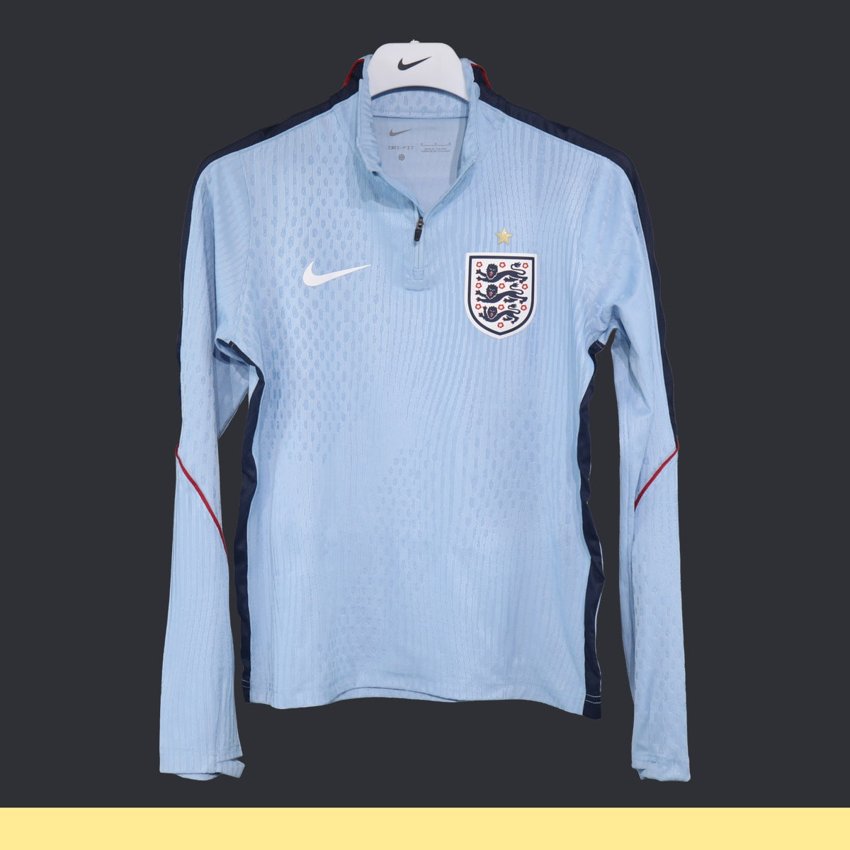 Top de Entrenamiento Medio Cierre Inglaterra Nike 2026 Azul, foto 1 de 6