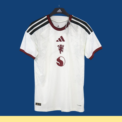 Jersey Manchester United 2026-27 Tercero blanco, foto 1 de 6