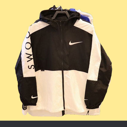 Chamarra Nike Cortavientos Swoosh Grande, foto 1 de 8