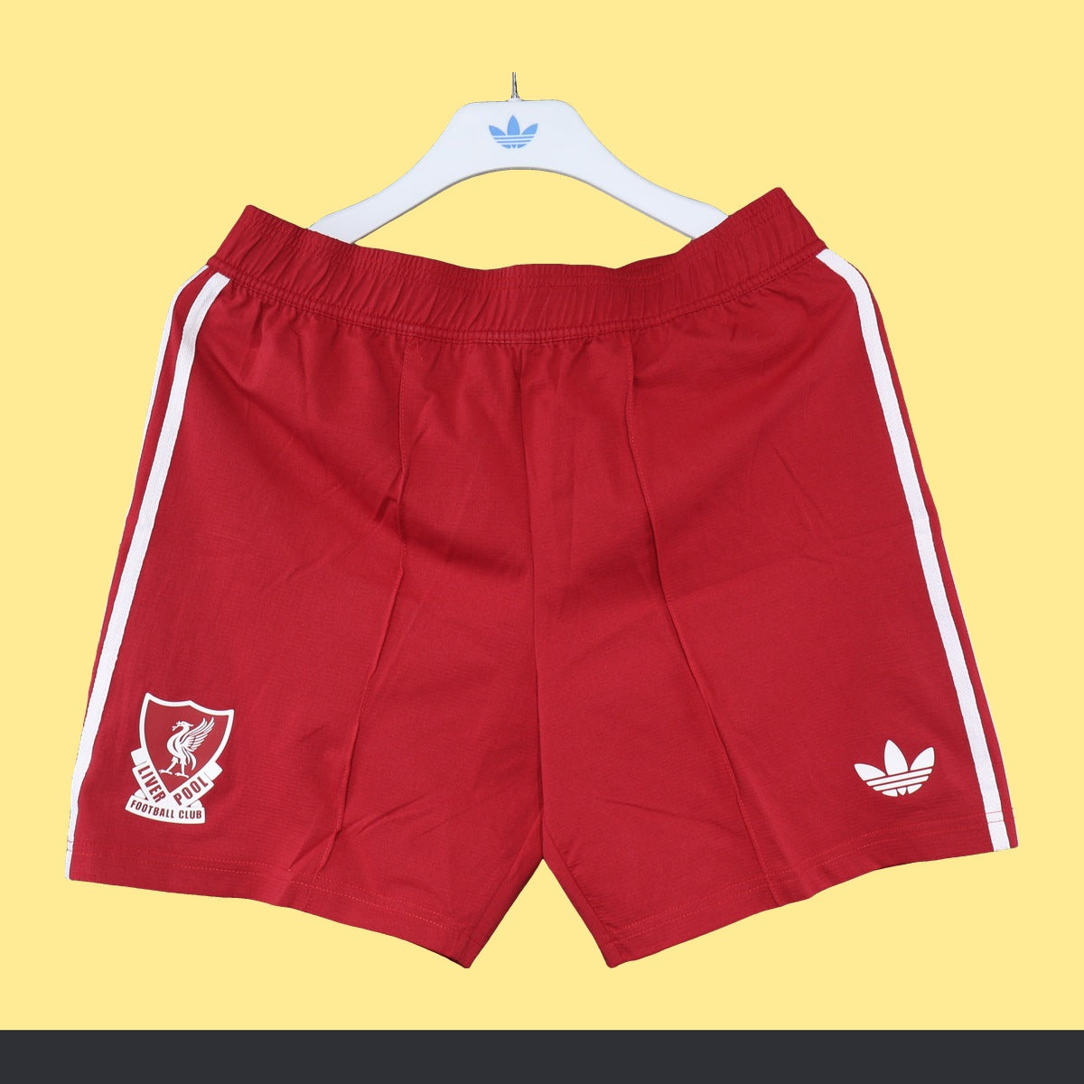 Short Liverpool adidas 2026 Visitante rojo, foto 1 de 4