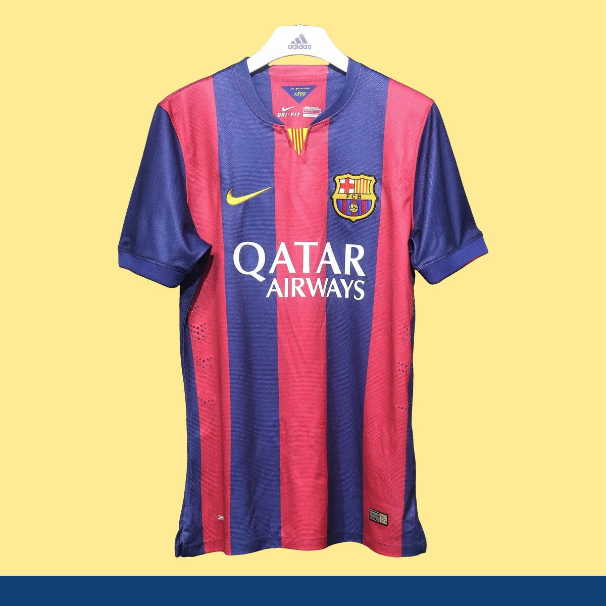Jersey FC Barcelona 2014-15 Local rojo, foto 1 de 9