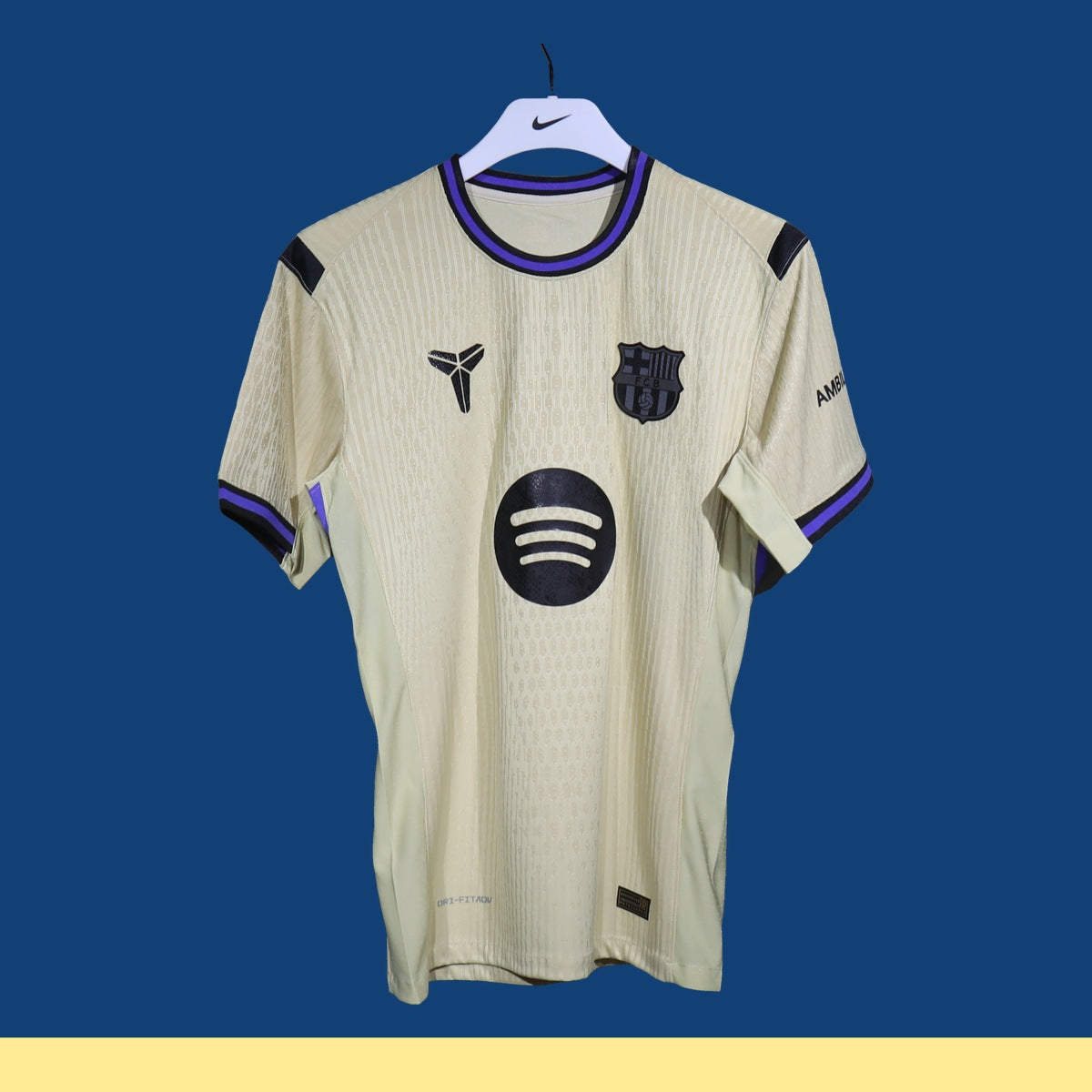 Jersey FC Barcelona 2025-26 Visitante beige, foto 1 de 8