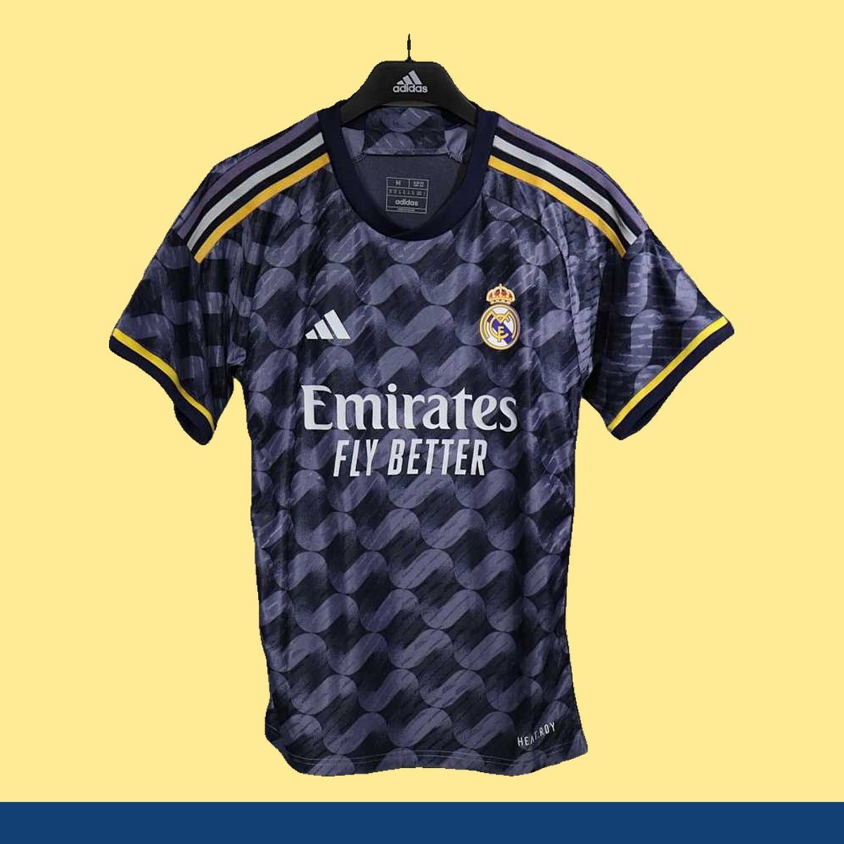 Jersey Real Madrid 2023-24 Visitante azul marino, foto 1 de 6