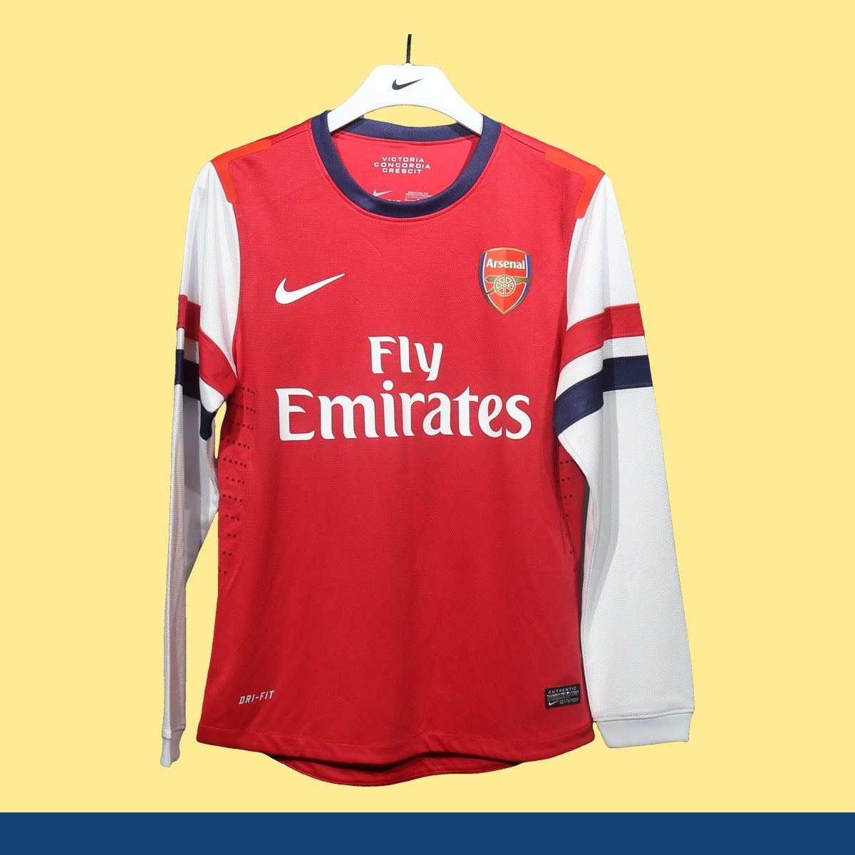 Jersey Arsenal 2012-13 Local rojo, foto 1 de 6