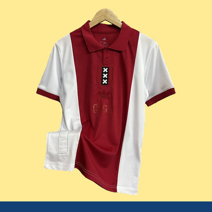 Jersey Ajax 2024-25 Edición Especial 125 Aniversario rojo, foto 1 de 8