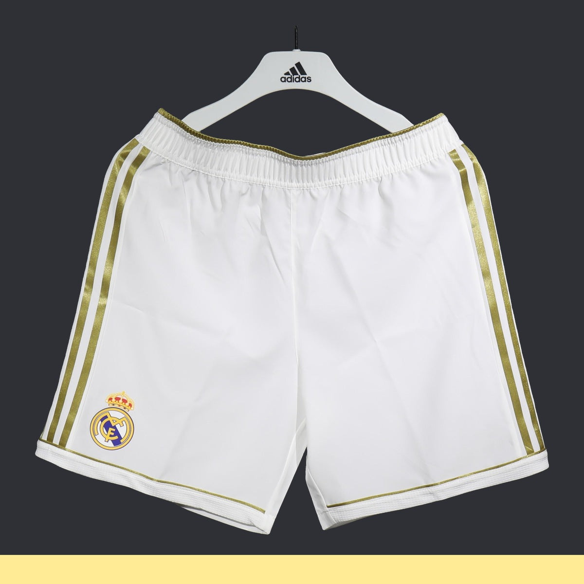 Short Real Madrid adidas 2011/12 Local dorado, foto 1 de 7