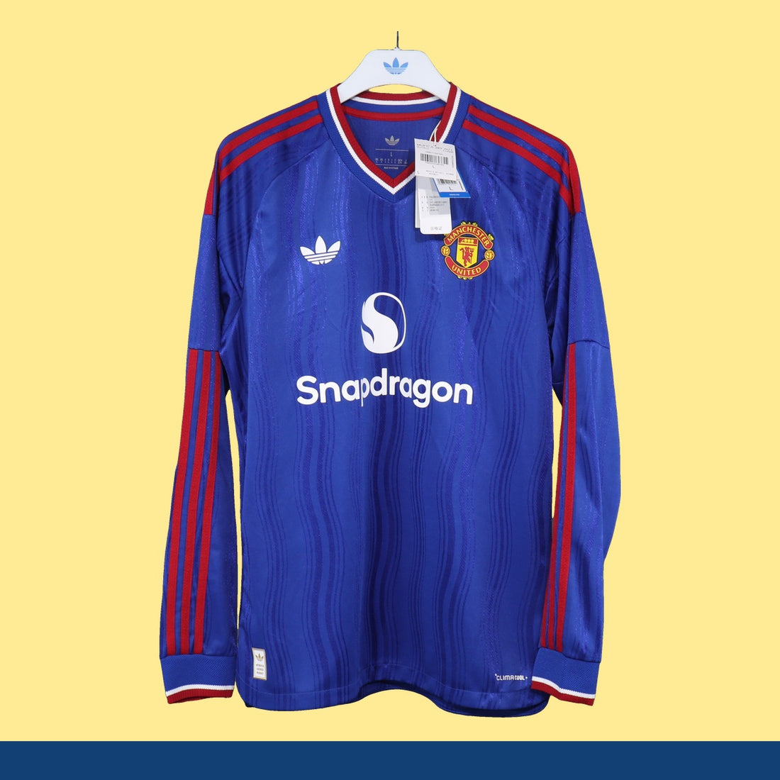 Jersey Manchester United 2026-27 Visitante azul, foto 1 de 6