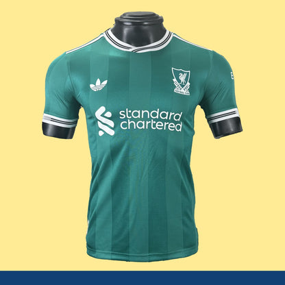 Jersey Liverpool 2025-26 Tercero verde, foto 1 de 11