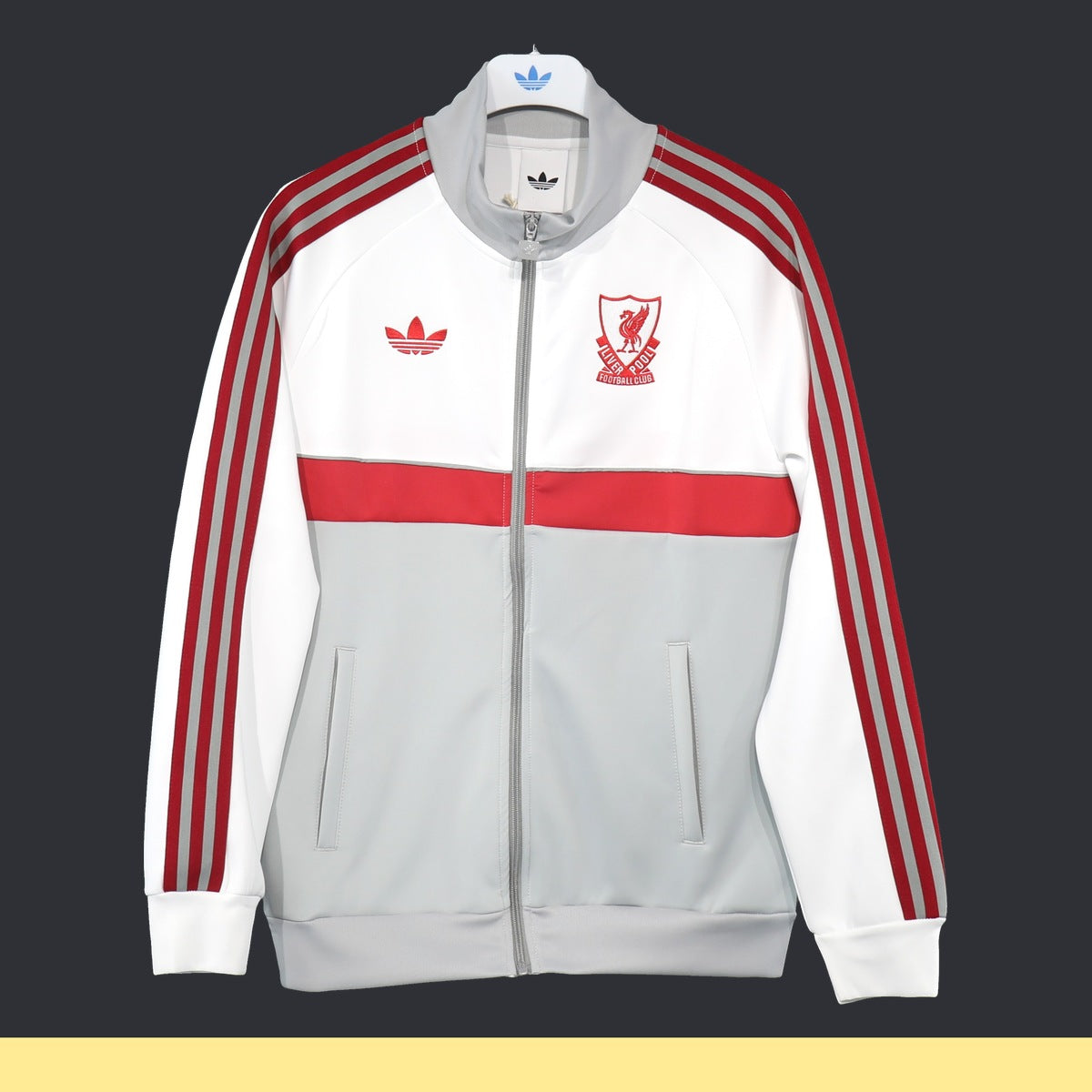 Chamarra Liverpool adidas Retro 2026 Gris, foto 1 de 5