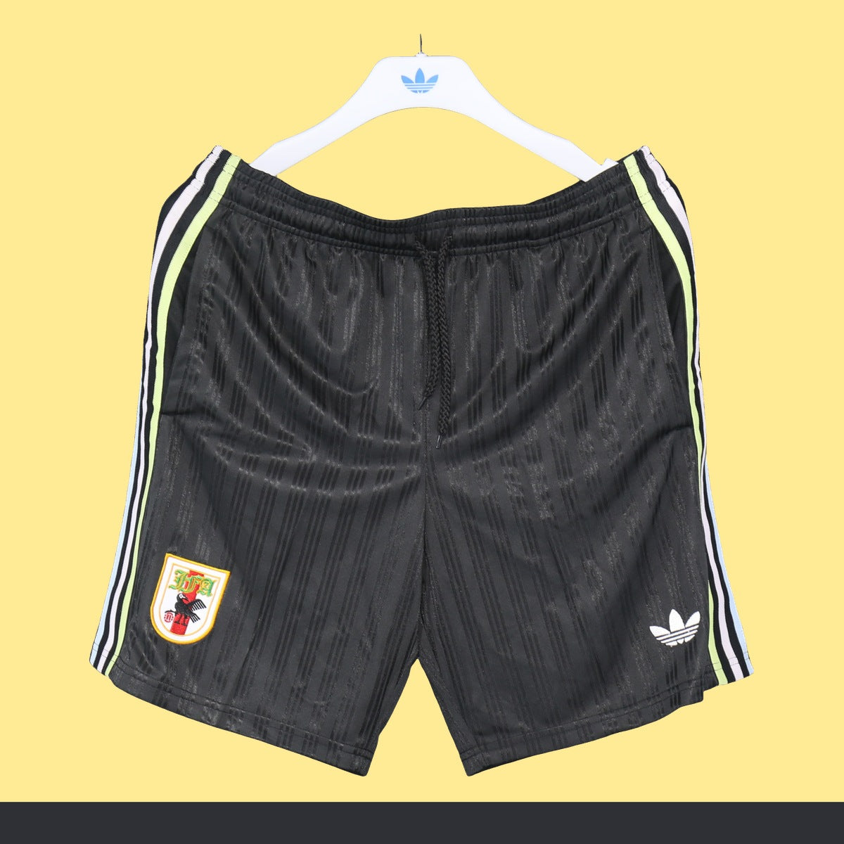 Short Japón adidas Retro 2026 Negro, foto 1 de 5