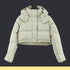 Chamarra de Plumas lululemon Wunder Puff Super Cropped Verde Salvia beige, foto 1 de 9