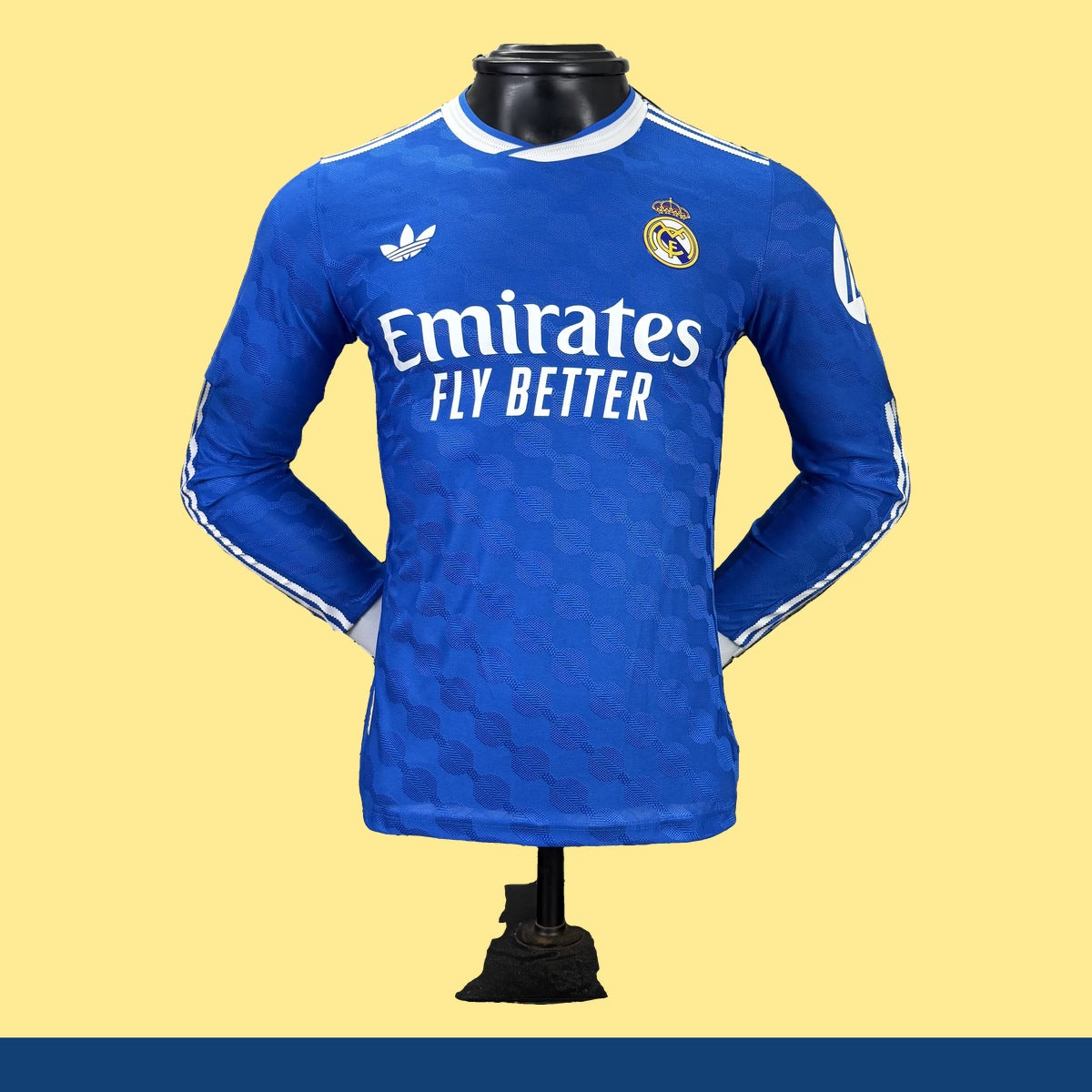Jersey Real Madrid 2025-26 Tercero azul, foto 1 de 11