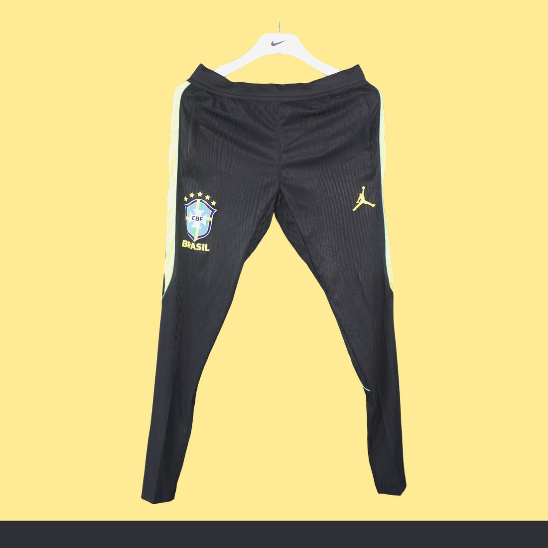 Pants de Entrenamiento Brasil Jordan 2026 Negro, foto 1 de 5