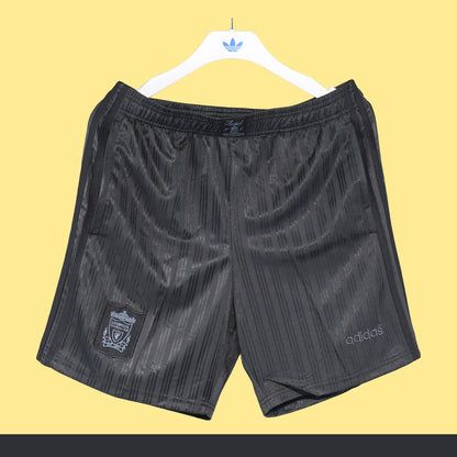 Short Liverpool adidas Retro 2026 Negro, foto 1 de 5