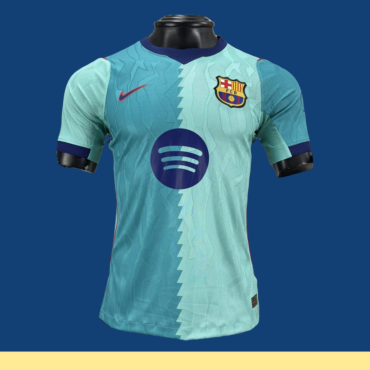 Jersey FC Barcelona 2026-27 Tercero azul, foto 1 de 10