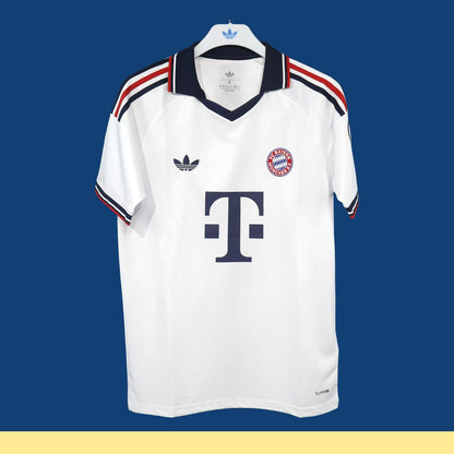 Jersey Bayern Múnich 2026-27 Visitante blanco, foto 1 de 5