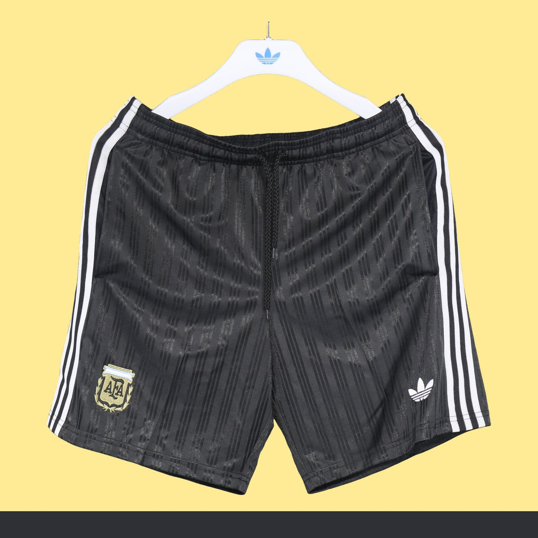 Short Argentina adidas Retro 2026 Negro, foto 1 de 4