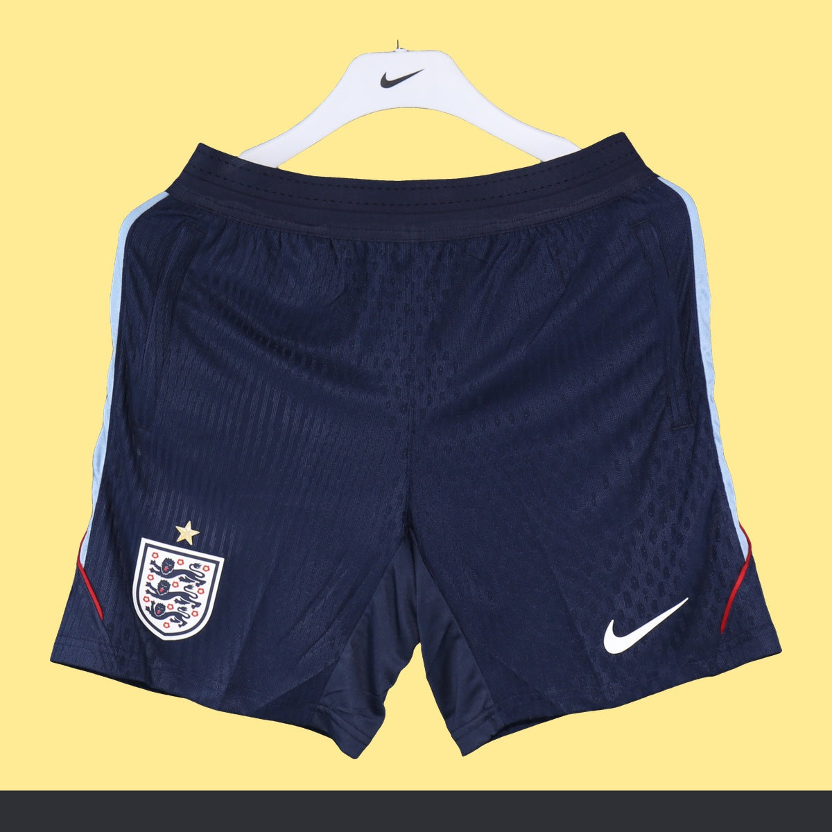 Short de Entrenamiento Inglaterra Nike 2026 Azul marino, foto 1 de 5