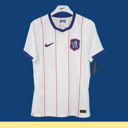 Jersey Chelsea 2026-27 Tercero blanco, foto 1 de 7