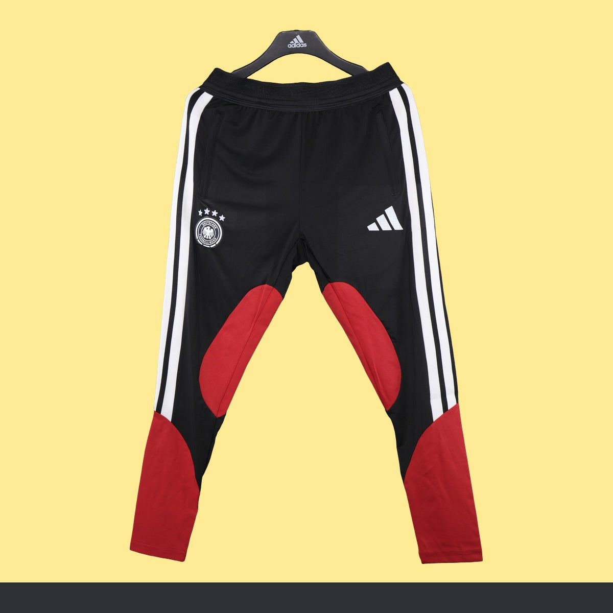 Pants de Entrenamiento Alemania adidas 2026 Negro, foto 1 de 4