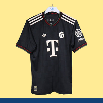 Jersey Bayern Múnich 2025-26 Tercero negro, foto 1 de 9