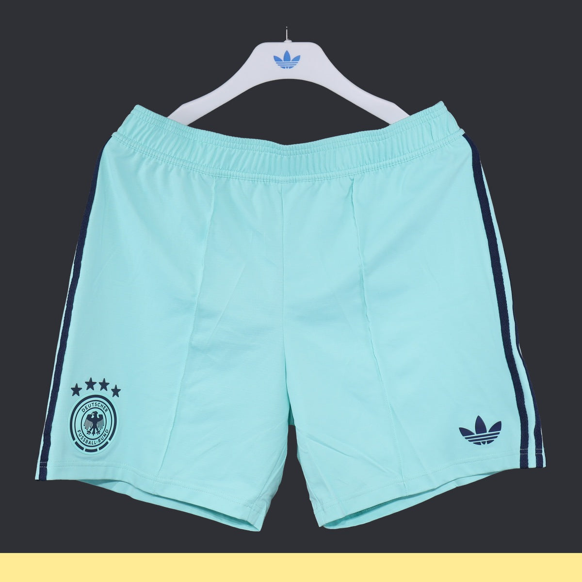 Short Alemania adidas 2026 Visitante azul, foto 1 de 6