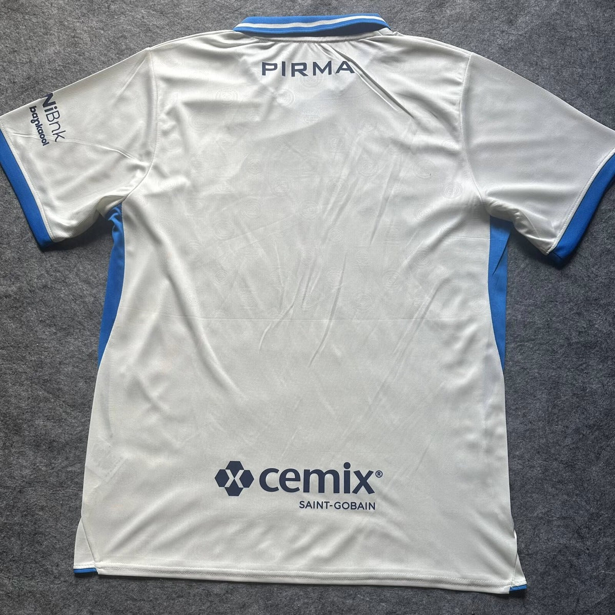 Jersey Cruz Azul 2026-27 Visitante blanco, foto 2 de 3