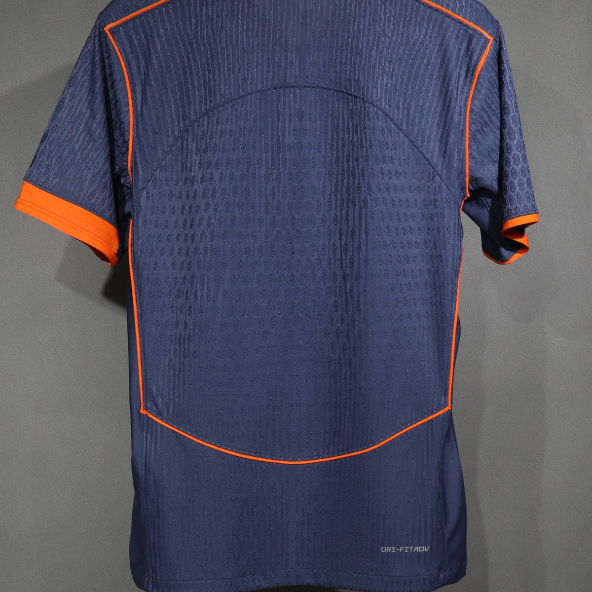Jersey Inter de Milán 2025-26 Tercero azul marino, foto 2 de 5