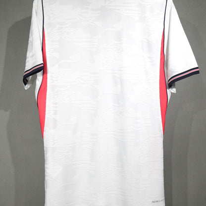 Jersey Inglaterra 2026 Local blanco, foto 2 de 7