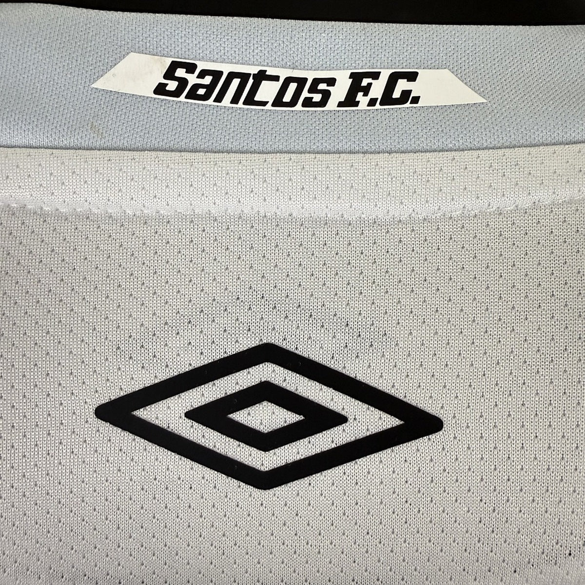 Jersey Santos do Brasil FC 2025-26 Local blanco, foto 2 de 11