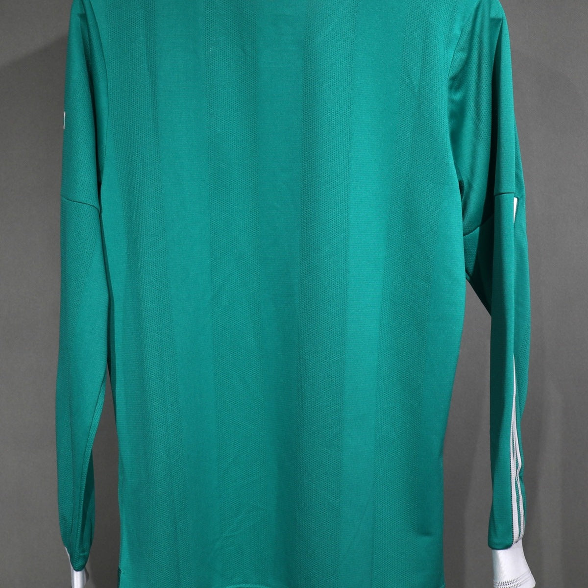 Jersey Liverpool 2025-26 Tercero verde, foto 2 de 6