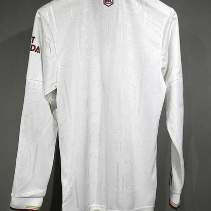Jersey Arsenal 2025-26 Tercero blanco, foto 2 de 6