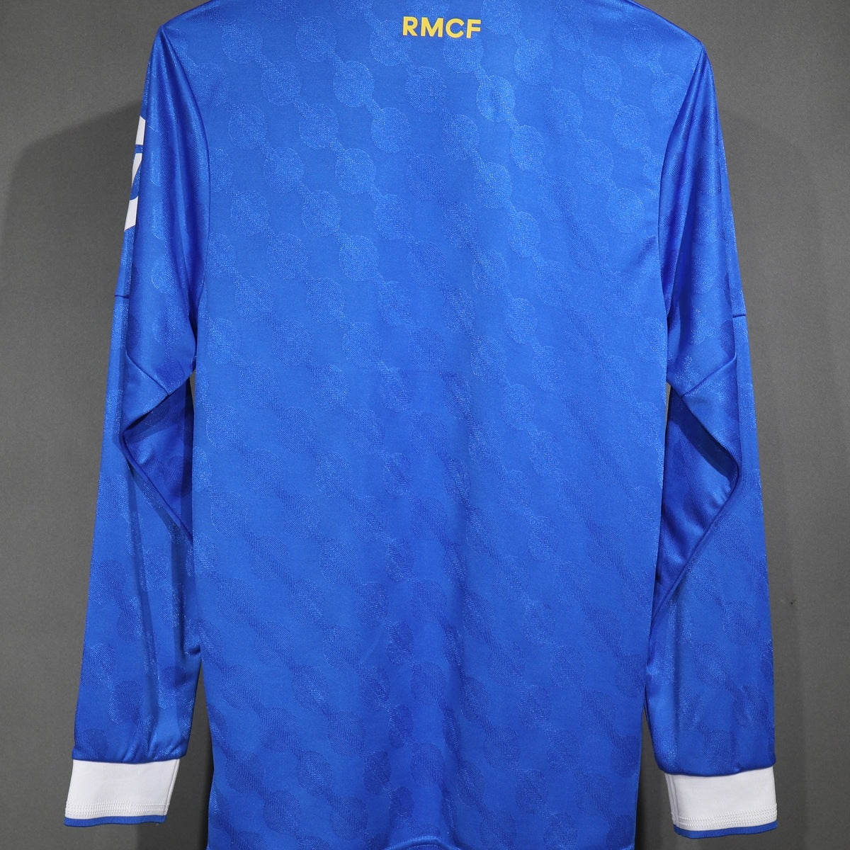 Jersey Real Madrid 2025-26 Tercero azul, foto 2 de 6