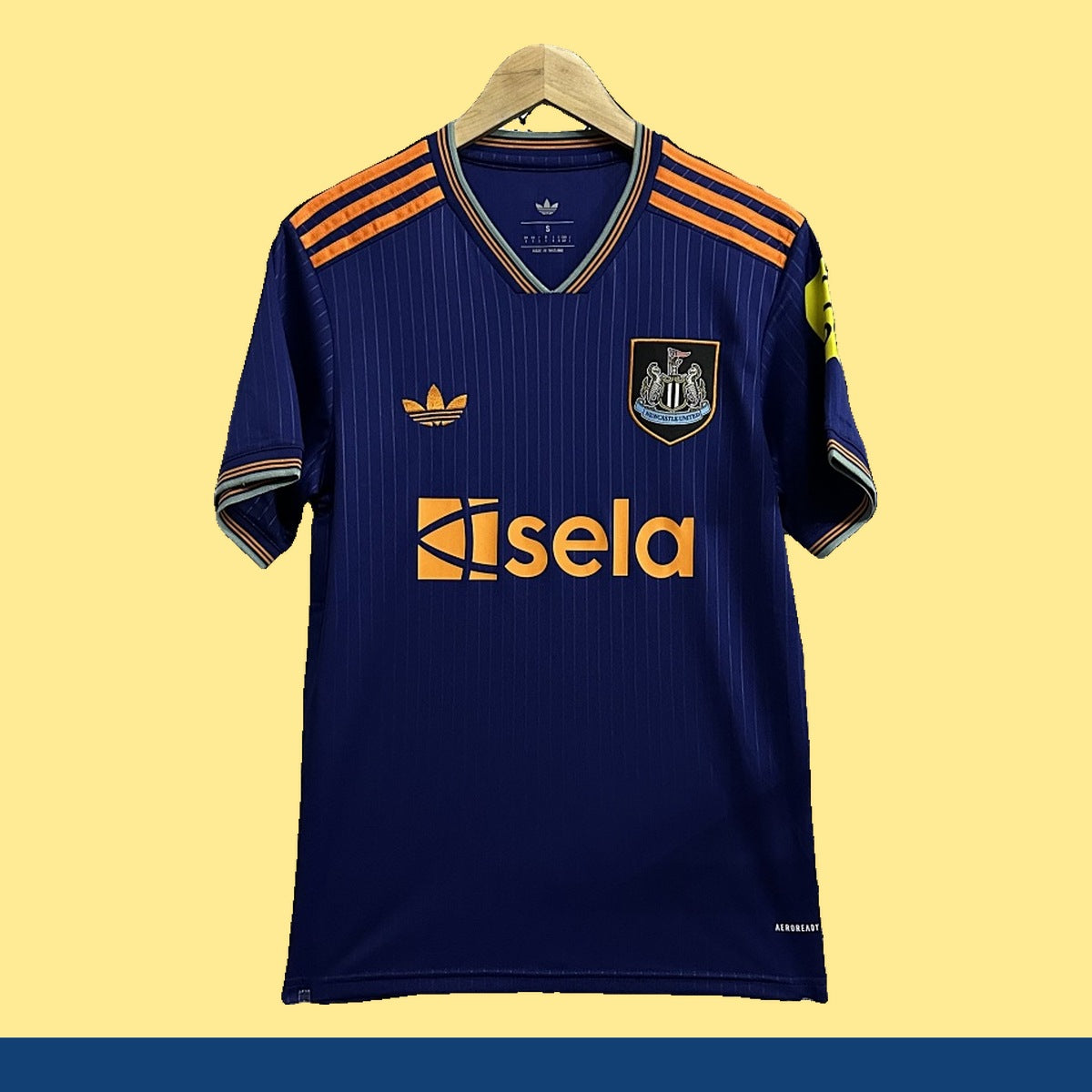 Jersey Newcastle United 2025-26 Tercero azul, foto 1 de 8