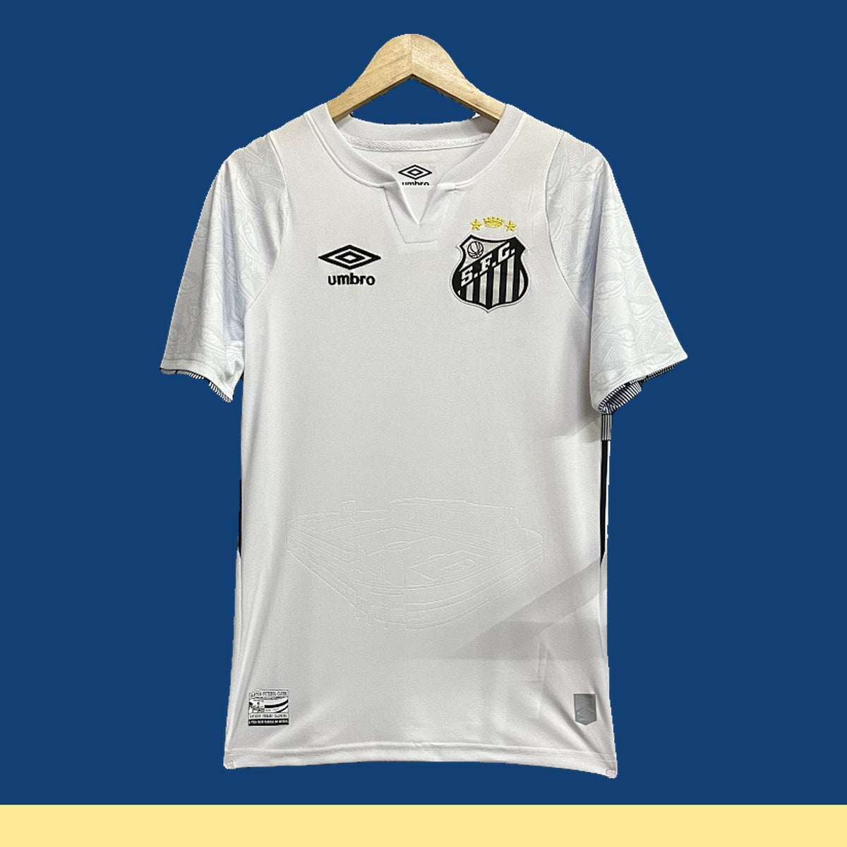 Jersey Santos do Brasil FC 2024-25 Local blanco, foto 1 de 8