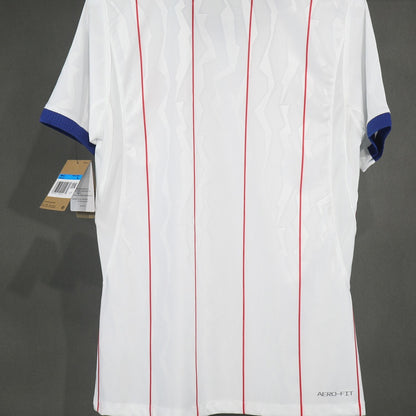 Jersey Chelsea 2026-27 Tercero blanco, foto 2 de 7