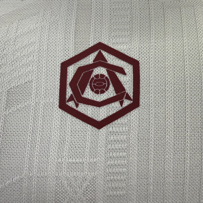 Jersey Arsenal 2025-26 Tercero blanco, foto 2 de 11