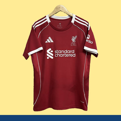 Jersey Liverpool 2025-26 Local rojo, foto 1 de 7