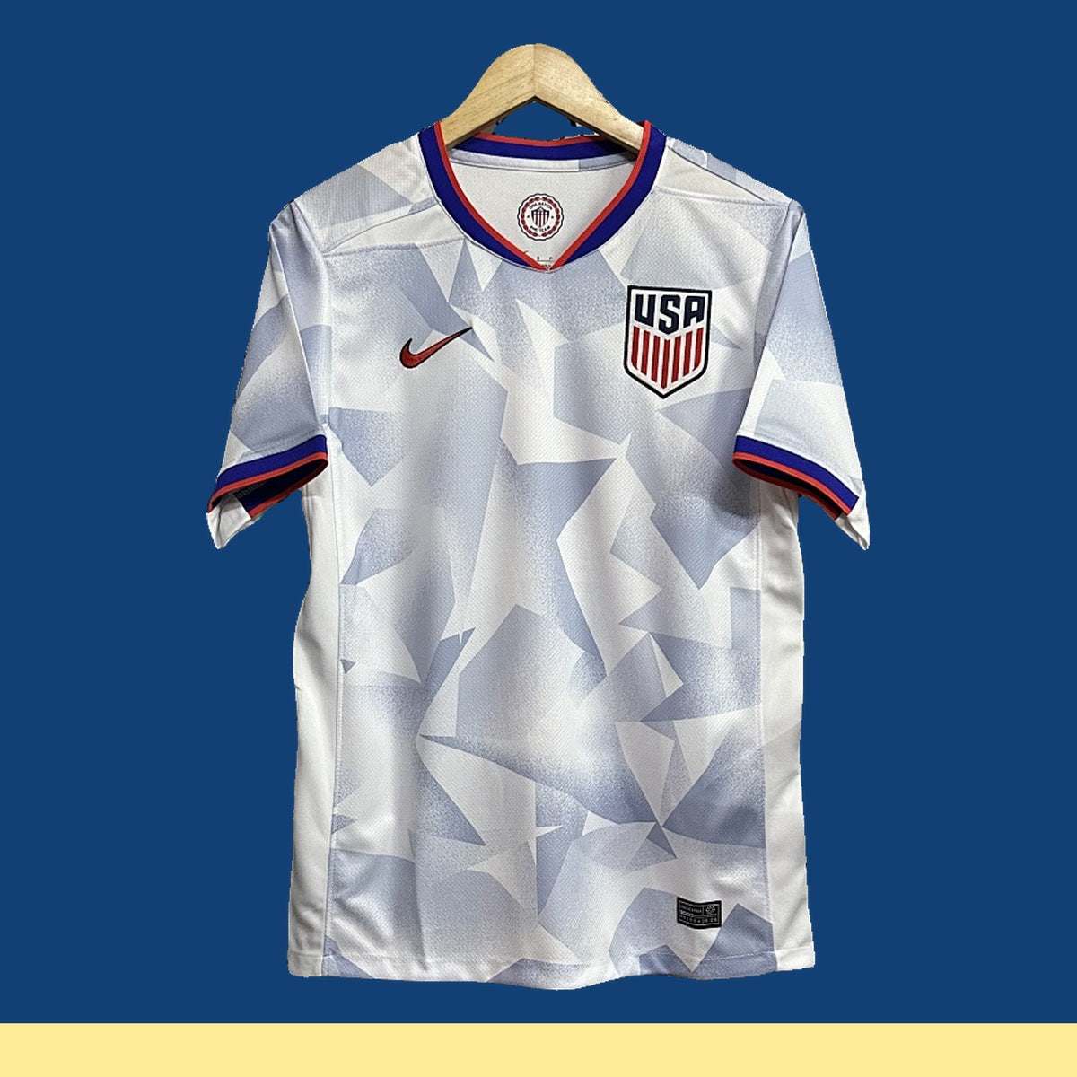 Jersey Estados Unidos 2025 Local blanco, foto 1 de 7