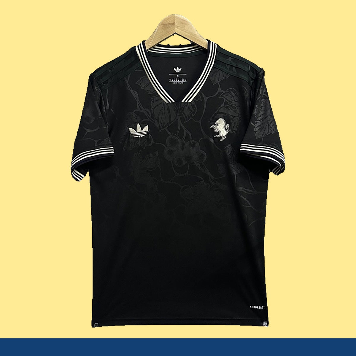 Jersey Juventus 2025-26 Tercero negro, foto 1 de 6