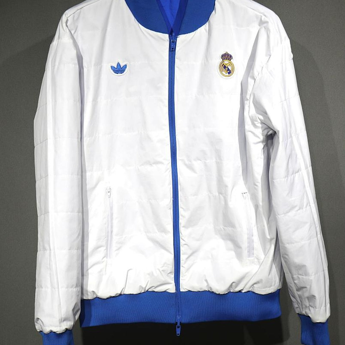 Chamarra Real Madrid adidas Azul, foto 2 de 2