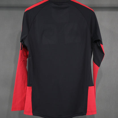 Top de Entrenamiento Medio Cierre Manchester United adidas 2026 Negro, foto 2 de 4