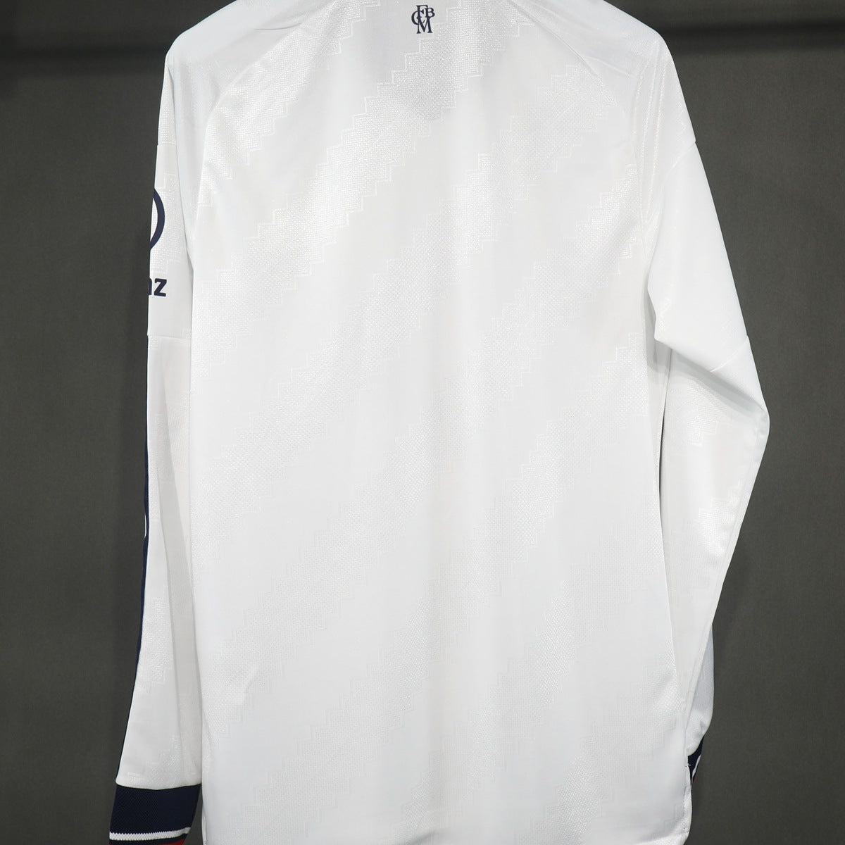 Jersey Bayern Múnich 2026-27 Visitante blanco, foto 2 de 7
