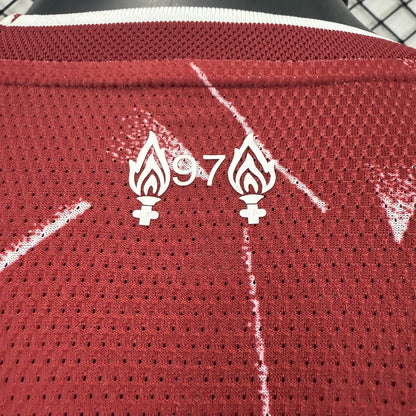 Jersey Liverpool 2026-27 Local rojo, foto 2 de 10