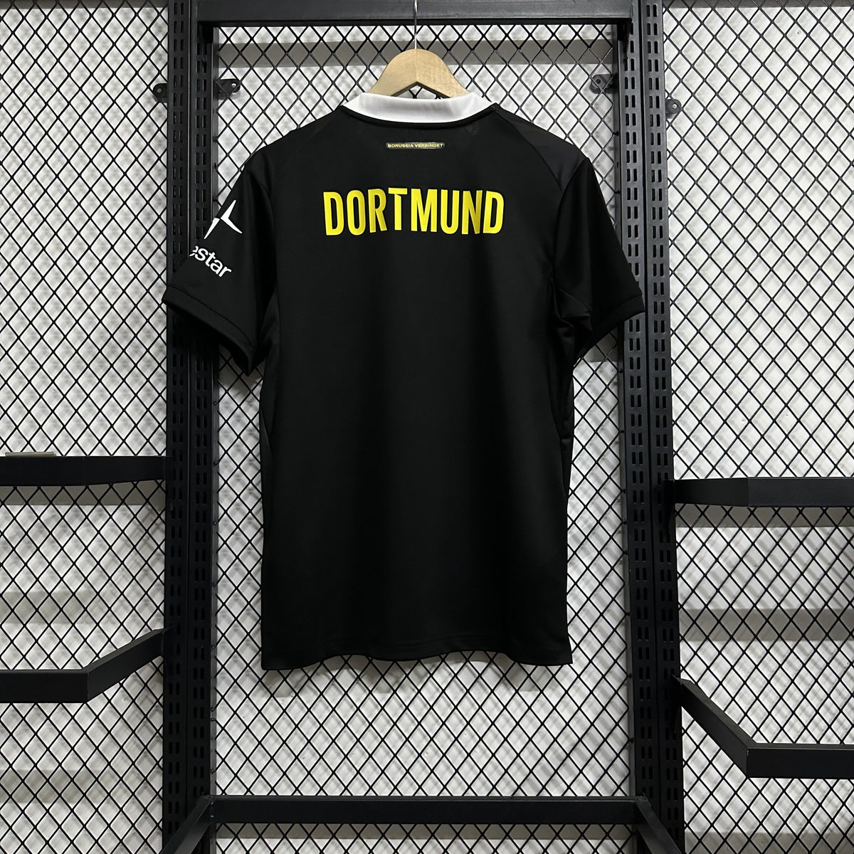 Jersey Borussia Dortmund 2026-27 Visitante negro, foto 2 de 7