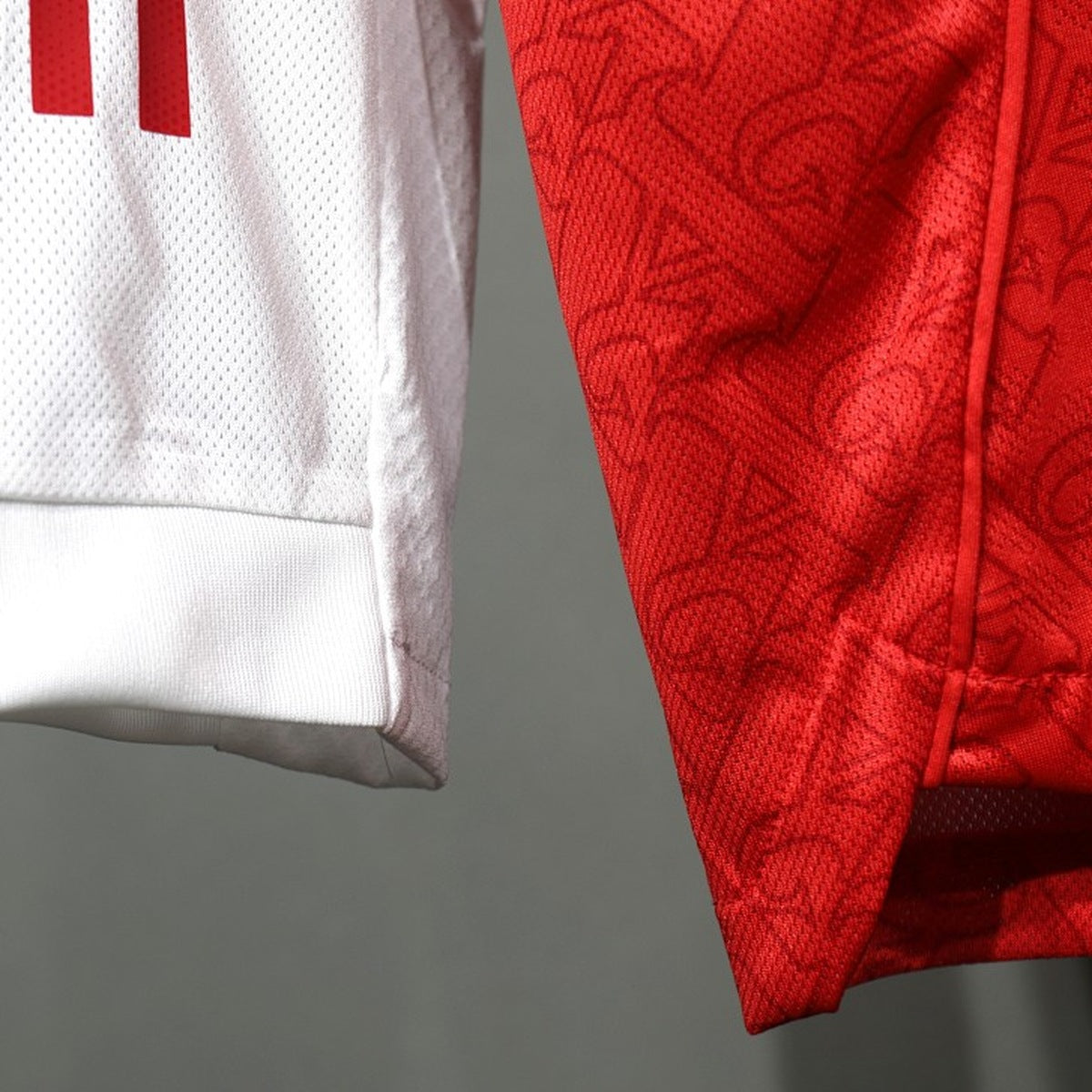 Jersey Arsenal 2025-26 Local rojo, foto 3 de 6