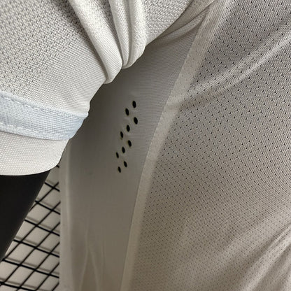 Jersey Santos do Brasil FC 2025-26 Local blanco, foto 3 de 11