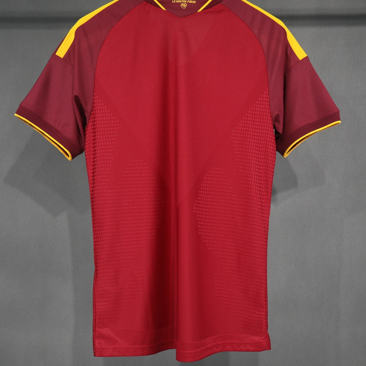 Jersey AS Roma 2026-27 Local rojo, foto 3 de 7