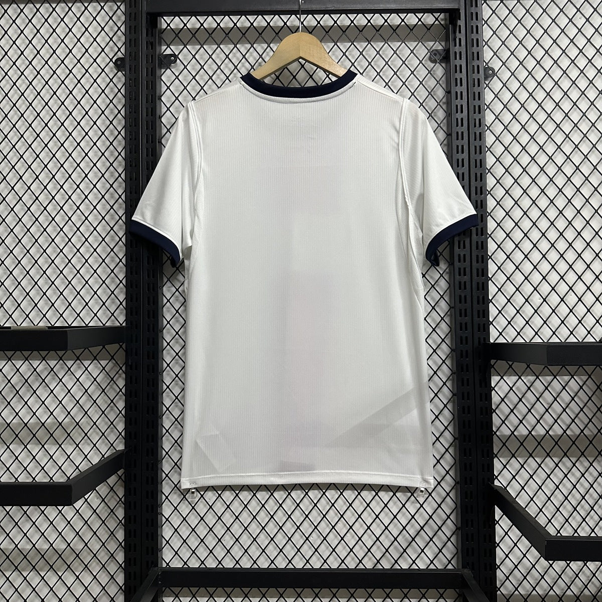 Jersey Paris Saint-Germain 2026-27 Visitante 2 Estrellas blanco, foto 2 de 8